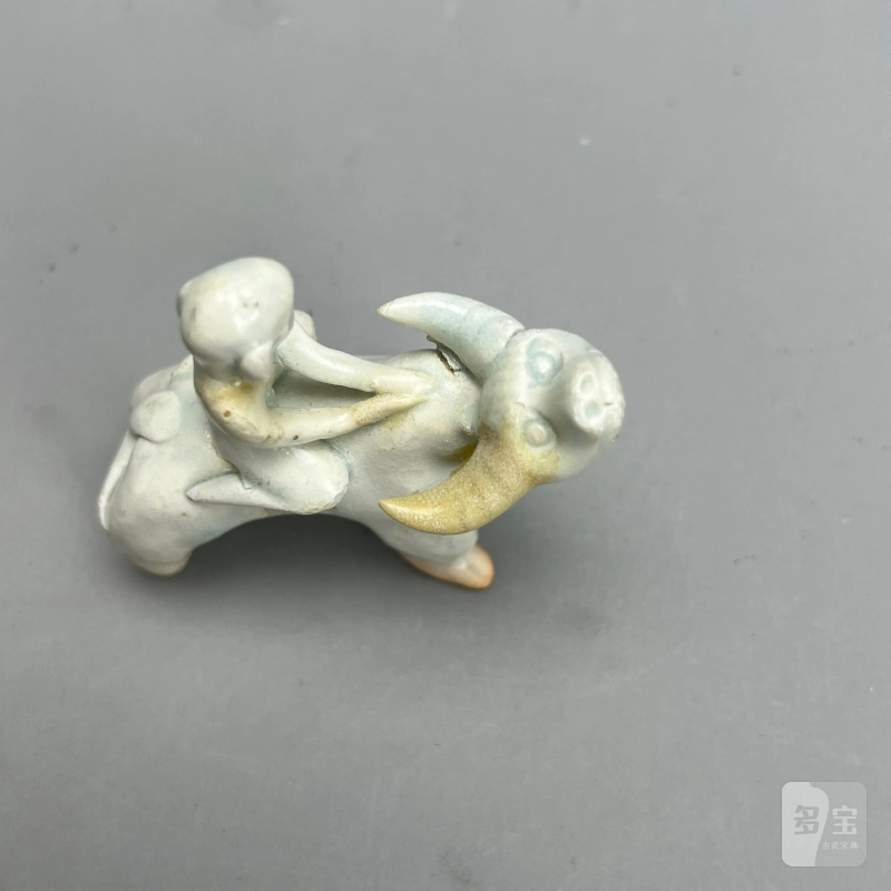 明代 青白釉童子骑牛 - 图11
